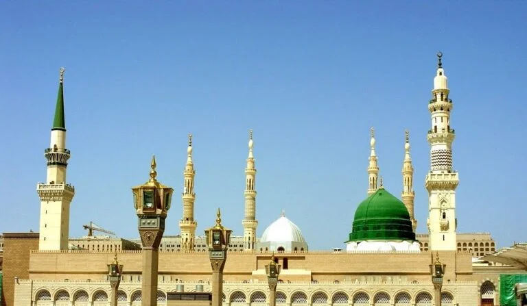 Hotels Near Masjid Nabawi - Complete Guide for Pilgrims Visiting Madinah
